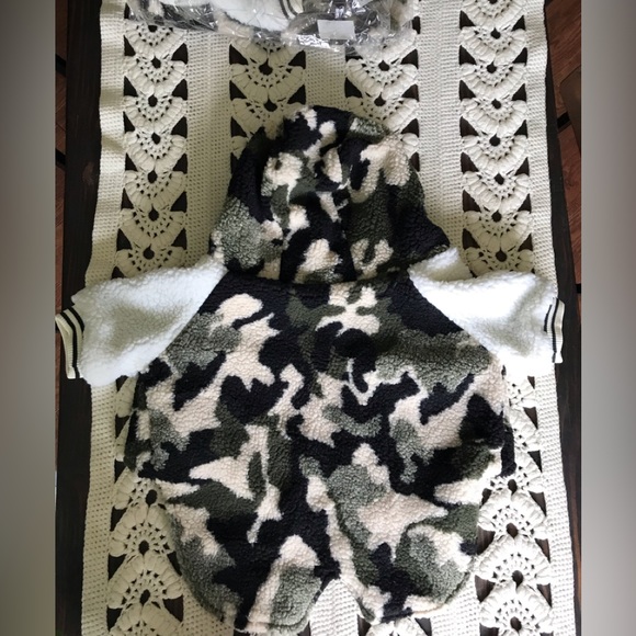 NWT Dog Army Fatigue Letterman Style Fleece Feel Winter Coat Hooded 2nd Matcher - Picture 9 of 11